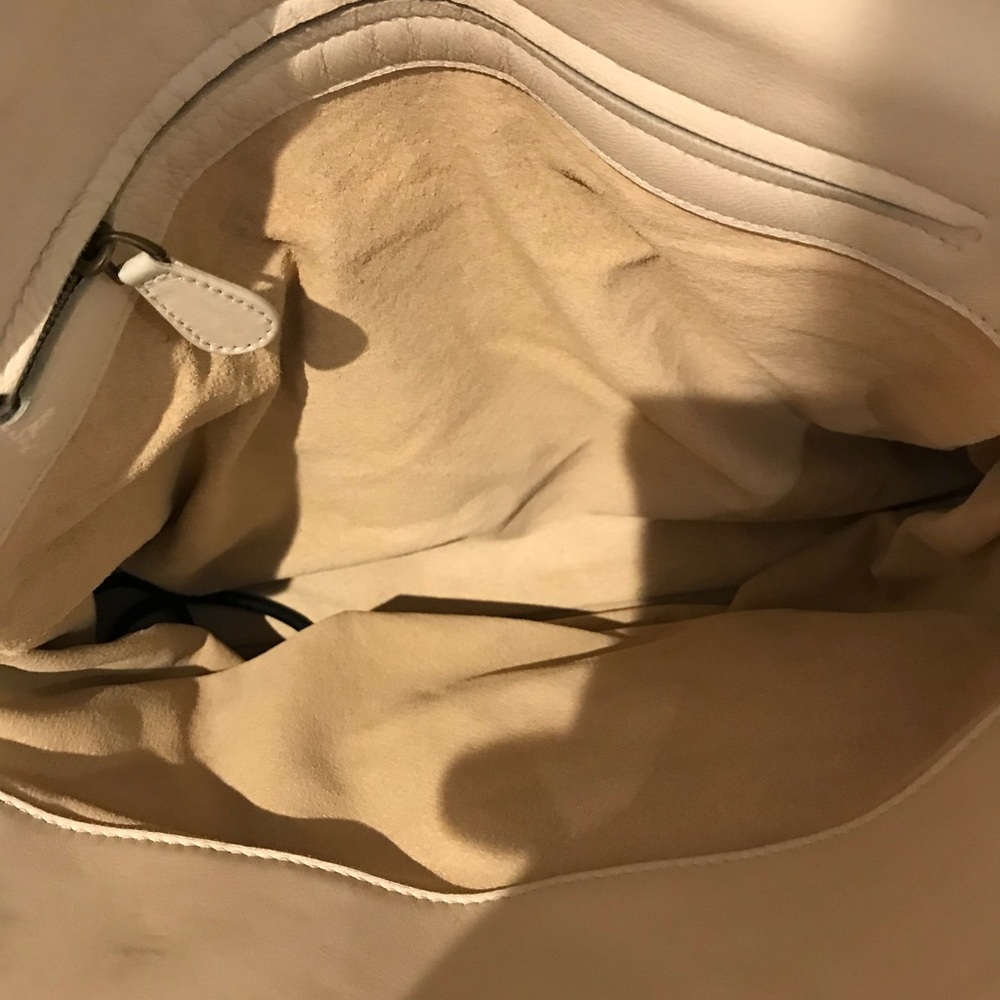 COPY - Authentic Botegga Veneta Handbag in Ivory - Picture 6 of 6
